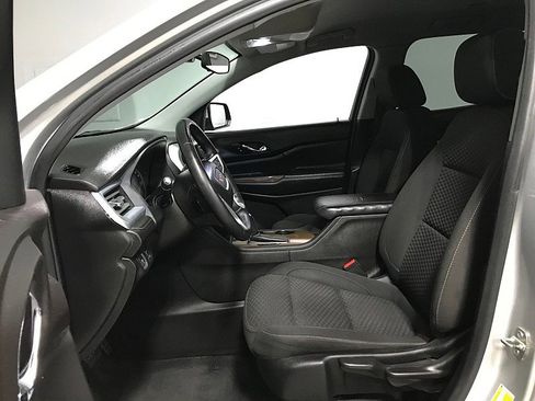 Used 2019 GMC Acadia SLE w/ LPO, Floor Liner Package FWD image 11