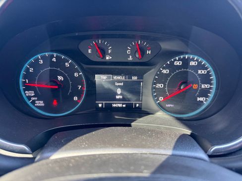 Used 2017 Chevrolet Malibu LT image 15