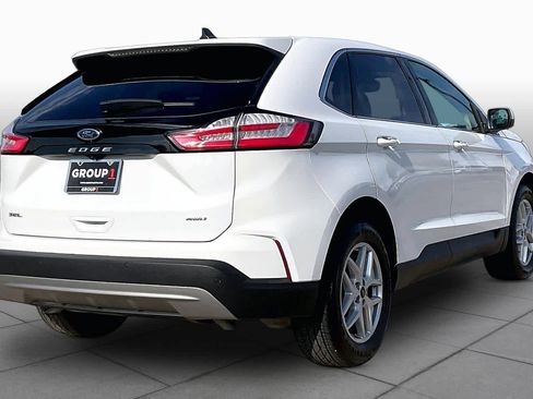 Used 2024 Ford Edge SEL image 13