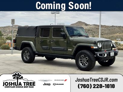 Used 2022 Jeep Gladiator Overland w/ Popular Equipment Package