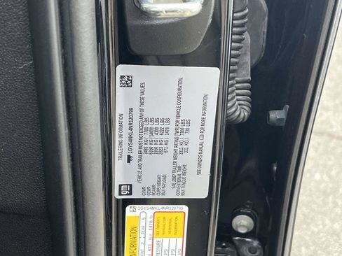 Used 2022 Cadillac Escalade ESV Sport image 19