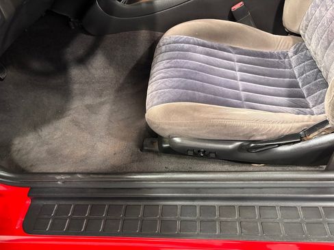 Used 2001 Chevrolet Camaro Z28 w/ Preferred Equipment Group 2 image 11