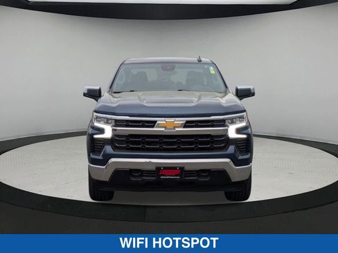 Used 2023 Chevrolet Silverado 1500 LT AWD/4WD image 9