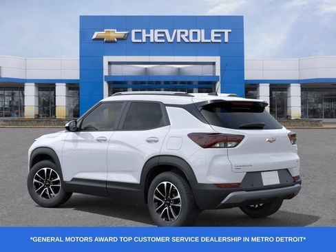 New 2026 Chevrolet TrailBlazer LT w/ Convenience Package AWD/4WD image 4