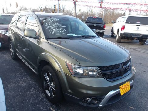 Used 2016 Dodge Journey Crossroad w/ Popular Equipment Group image 1