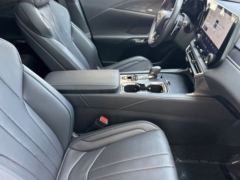 Used 2024 Lexus RX 350 F Sport w/ Convenience Package AWD/4WD image 29