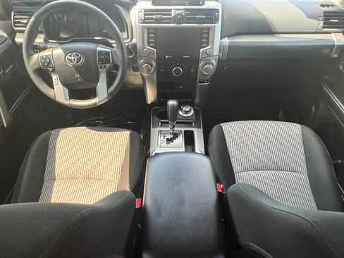 Used 2022 Toyota 4Runner SR5 image 12