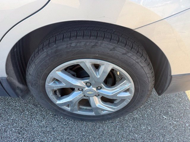 Used 2019 Chevrolet Equinox Premier FWD image 7
