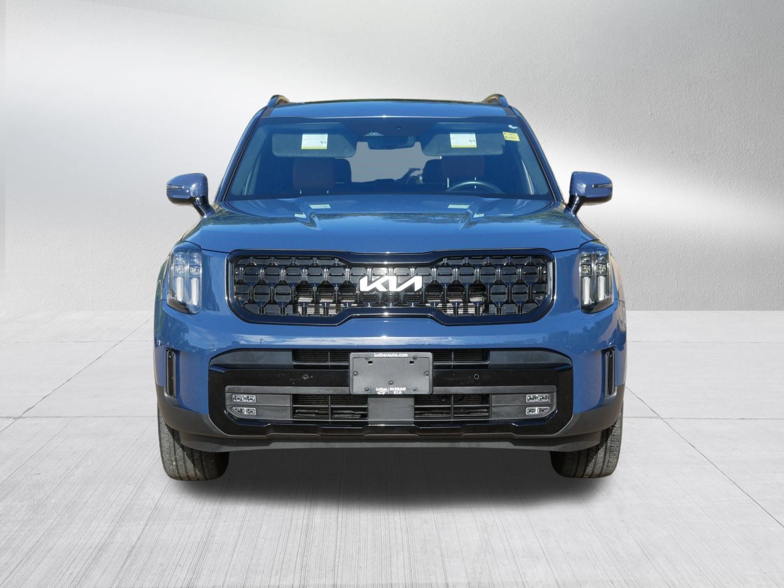 Certified 2024 Kia Telluride SX Prestige X-Line AWD/4WD image 2