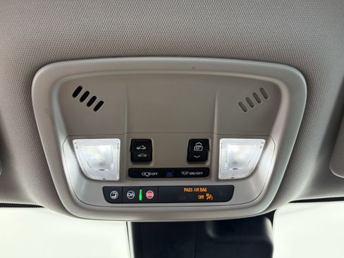 Used 2024 Chevrolet Malibu LT FWD image 31