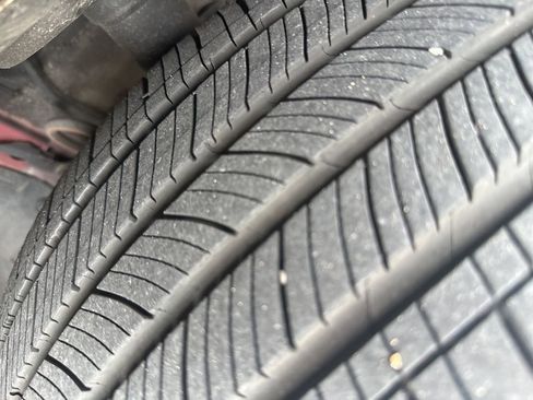 Used 2024 Toyota RAV4 XLE Premium FWD image 10