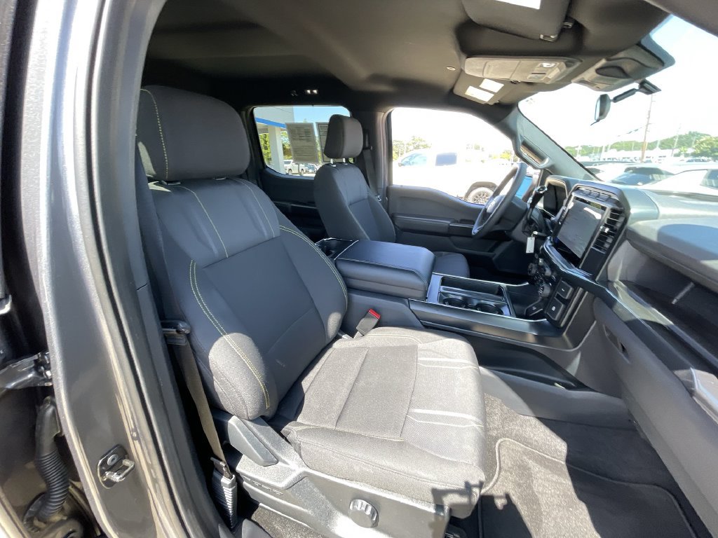 Used 2024 Ford F150 STX RWD image 26