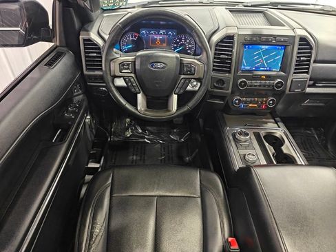 Used 2020 Ford Expedition Max XLT w/ Equipment Group 202A AWD/4WD image 4