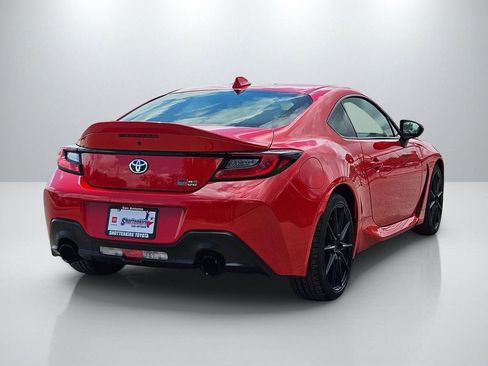 Used 2025 Toyota GR86 Premium w/ Performance Package RWD image 5