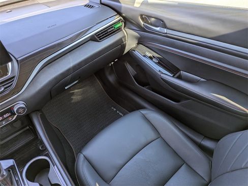 Used 2023 Nissan Altima 2.0 SR image 13