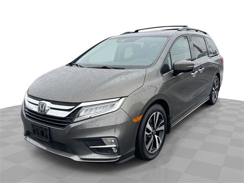 Used 2018 Honda Odyssey Elite image 1