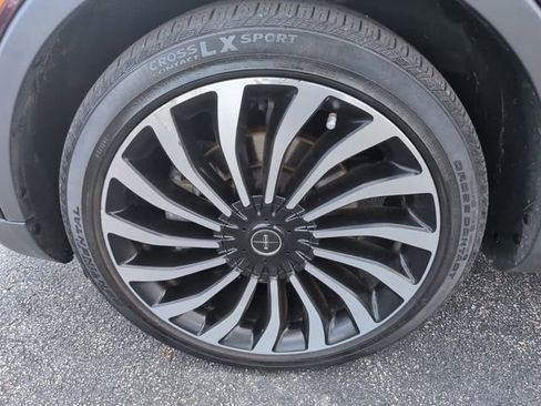 Used 2019 Lincoln Nautilus Black Label AWD/4WD image 13