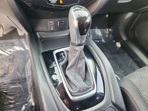 Used 2018 Nissan Rogue Sport SV w/ SV All-Weather Package image 21