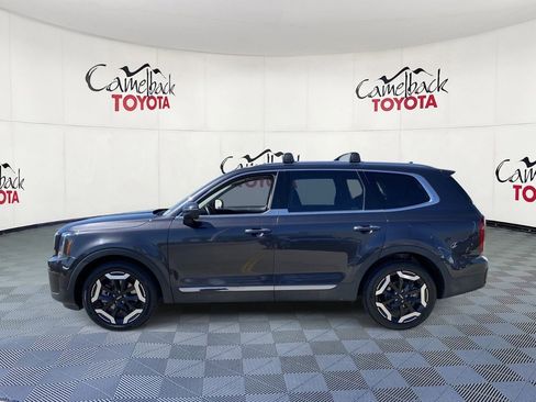 Used 2025 Kia Telluride S image 4