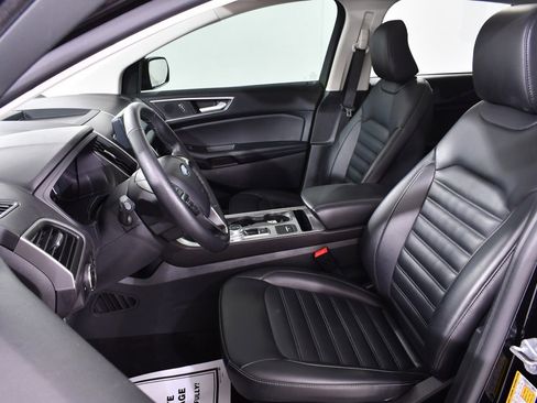 Used 2024 Ford Edge SEL w/ Convenience Package image 6