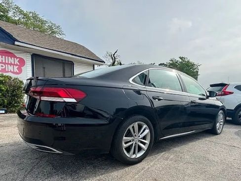 Used 2020 Volkswagen Passat 2.0T SE image 3