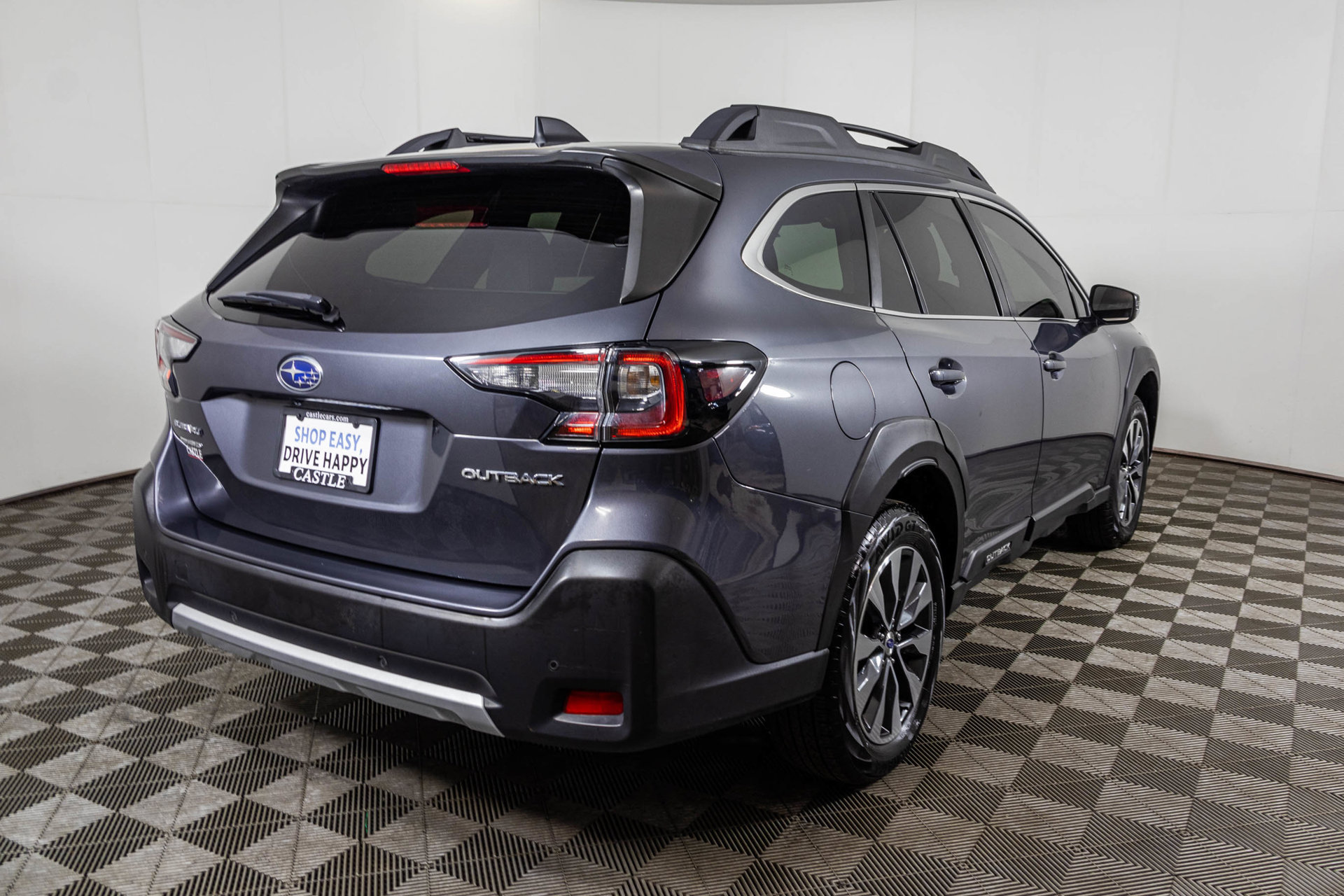 Used 2024 Subaru Outback Limited AWD/4WD image 14