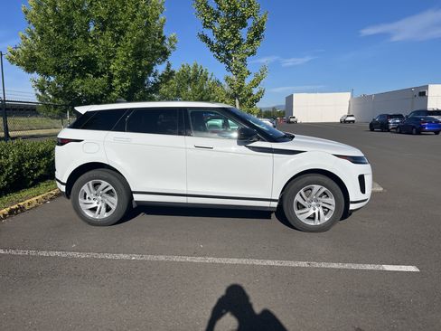 Used 2024 Land Rover Range Rover Evoque S AWD/4WD image 4
