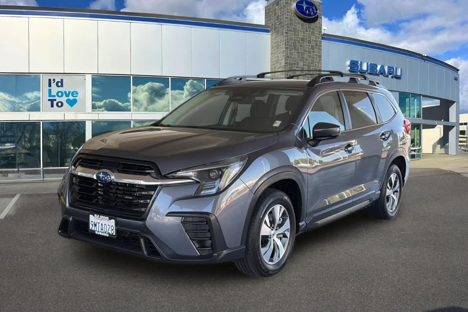 Used 2024 Subaru Ascent Premium w/ Convenience Package AWD/4WD image 1