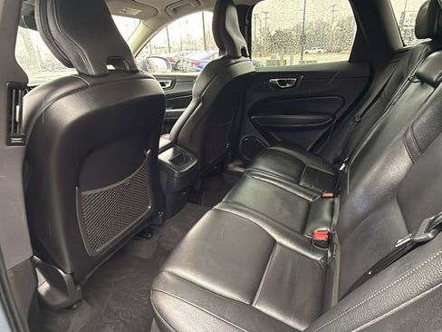 Certified 2023 Volvo XC60 B5 Plus image 26