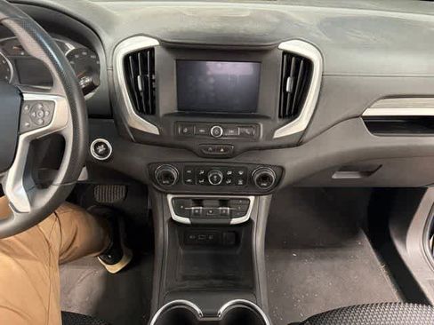 Used 2023 GMC Terrain SLE w/ Driver Convenience Package AWD/4WD image 22