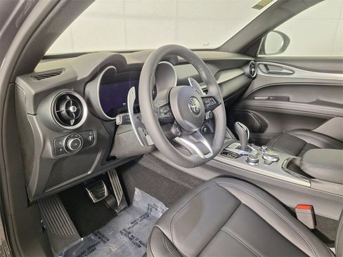 New 2025 Alfa Romeo Stelvio Sprint w/ Convenience Package image 19