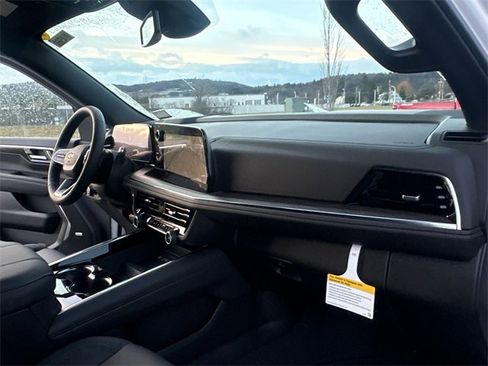 New 2026 Chevrolet Tahoe LT image 30