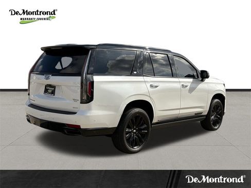 Used 2021 Cadillac Escalade Sport w/ Driver Assist Tech Package image 5