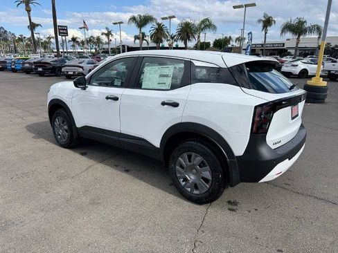 New 2026 Nissan Kicks S FWD image 4