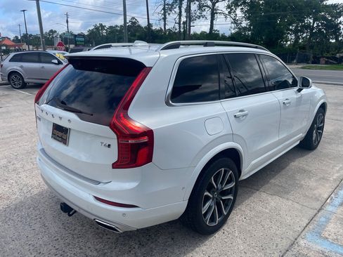 Used 2017 Volvo XC90 T6 Momentum w/ Vision Package AWD/4WD image 5