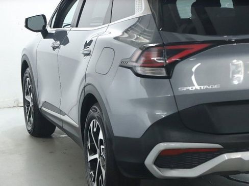 Used 2023 Kia Sportage EX FWD image 43