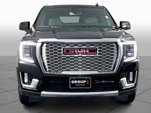 Used 2021 GMC Yukon XL Denali w/ LPO, Illumination Package image 4