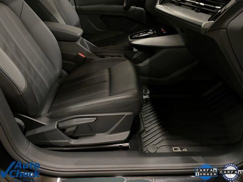 Used 2024 Audi Q4 e-tron Premium image 75