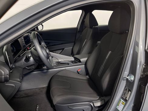 New 2026 Hyundai Elantra Sport image 12