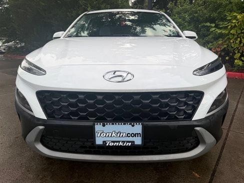 Used 2022 Hyundai Kona SEL w/ Convenience Package AWD/4WD image 9