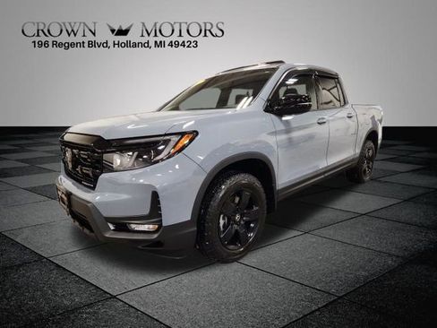 Certified 2025 Honda Ridgeline Black Edition image 7