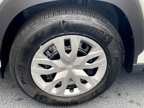 Certified 2026 Toyota Corolla Cross L image 9