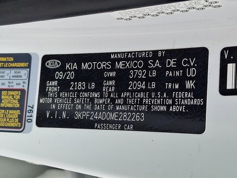Used 2021 Kia Forte LXS FWD image 27