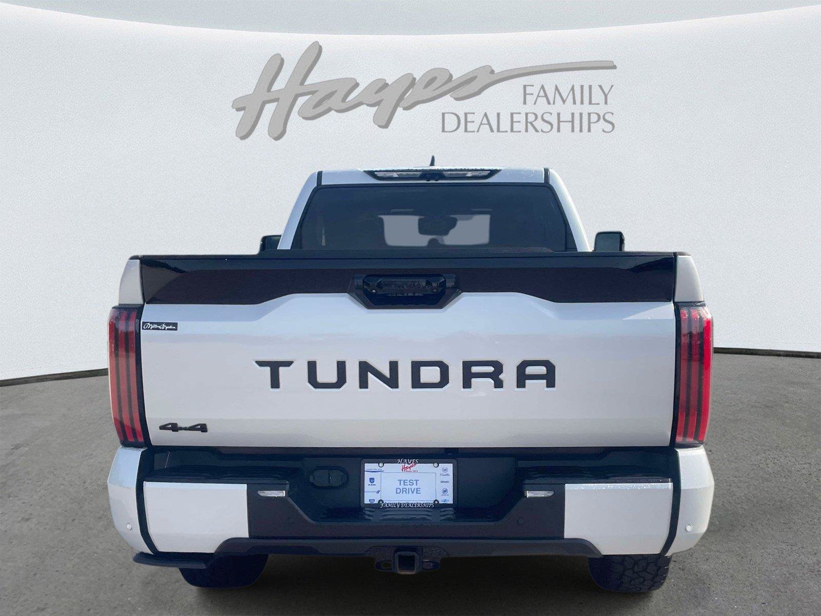 Used 2025 Toyota Tundra Platinum AWD/4WD image 4