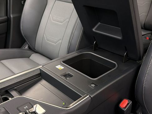 Used 2026 Lexus GX 550 w/ Accessory Package (2T) image 34