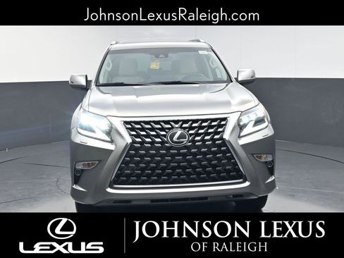 Used 2023 Lexus GX 460 Premium w/ Premium Plus Package AWD/4WD image 4
