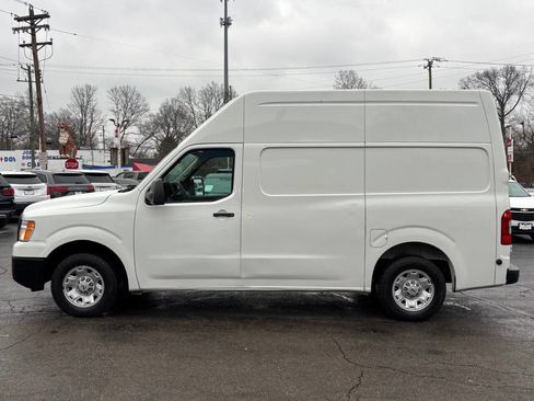 Used 2018 Nissan NV 2500 SV w/ Navigation Package image 5