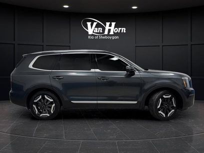 Used 2024 Kia Telluride EX