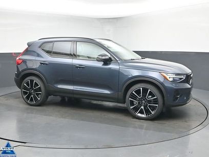 New 2026 Volvo XC40 B5 Ultra w/ Protection Package Premier