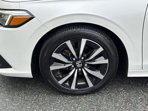 Used 2023 Honda Civic EX image 11